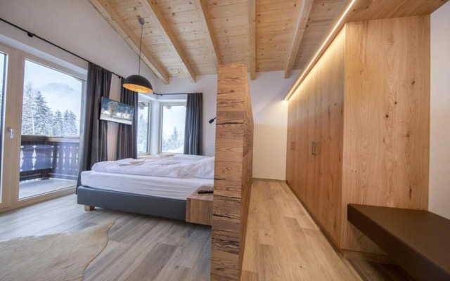 Amazing Chalet in Neukirchen near Wildkogel Ski Arena