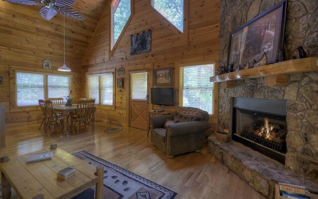 Bear Ridge Hideaway