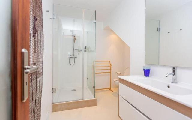 Cascais Seaside Home - 2 min away from the beach