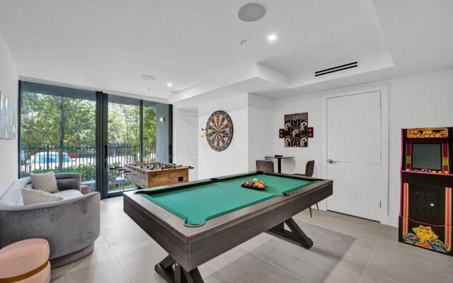 Up East Townhomes by Nomada Residences