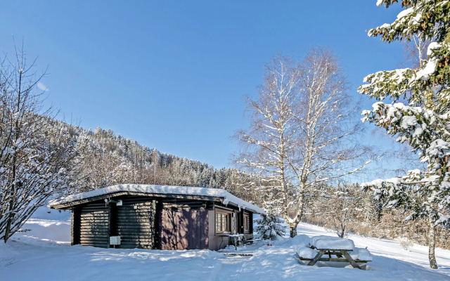Spacious Chalet near Ski Slopes in Worgl