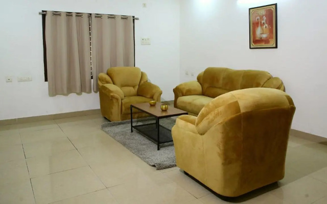 OYO 12459 SilverKey Gachibowli