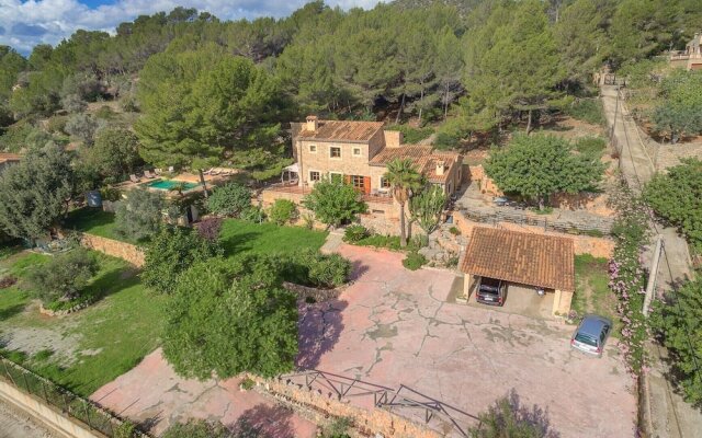 New! Villa Alaro by Priority