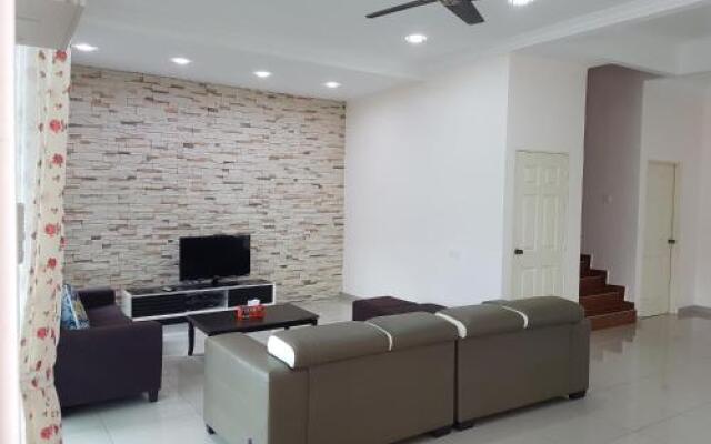 Sitiawan Homestay