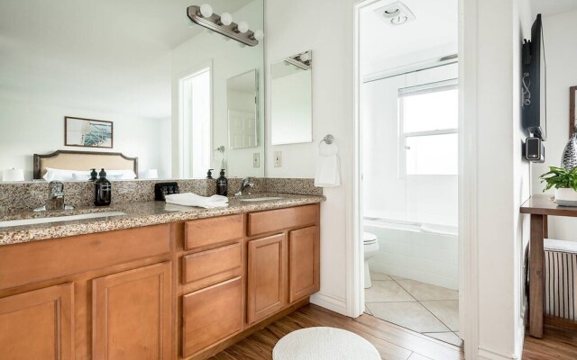 Sonrisa III by AvantStay | Pacific Beach Home - 10 mins from Belmont Park