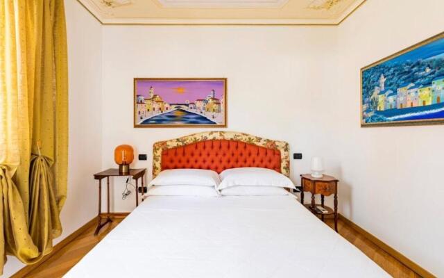 Suite in Centro Storico a Loano con GARAGE