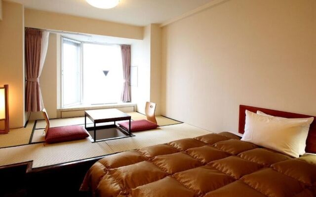 Guest House FUJI-HAKONE LAND - Hostel