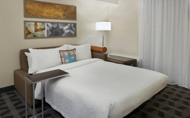 TownePlace Suites by Marriott Oshawa