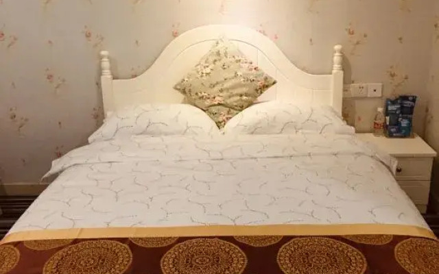 Lvzhou Hostel