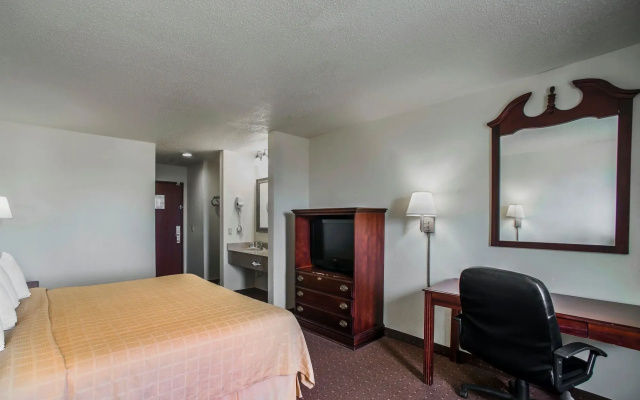 Quality Inn