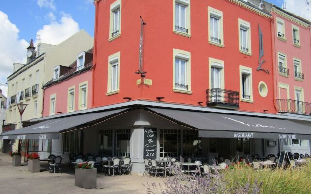 hotelImage