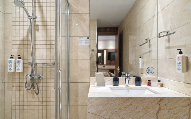 Leonardo Boutique Hotel Larnaca