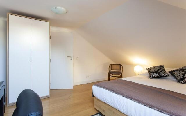 Santa Justa Suite by Homing