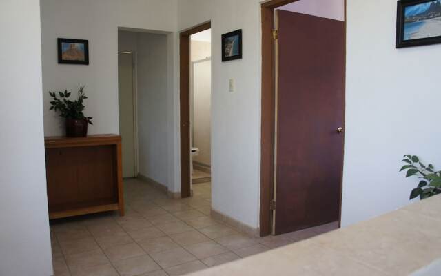 Bahia 176 3 BR by Casago