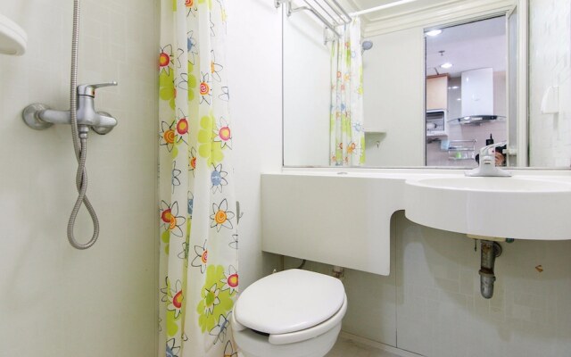 Mike168 Service Apartment Saintland Shop