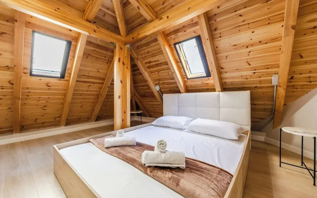 Authentic Villa Apartment