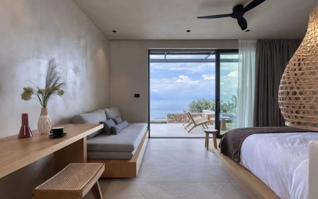 Le Grand Bleu Resort