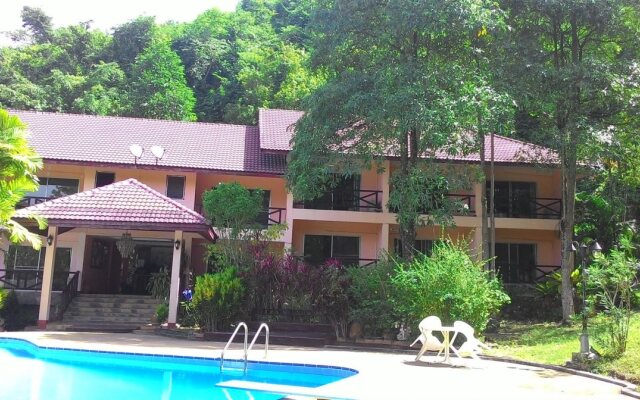 Khao Yai Wanalee Hotel & Resort