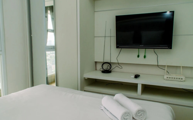 Cozy Stay Studio Apartment At Amazana Serpong