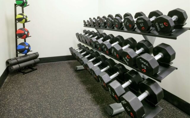 DoubleTree by Hilton Jamestown