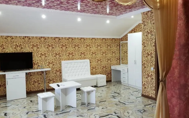 Новый Замок