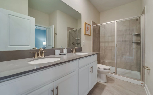 9 Bedroom Family Friendly Retreat -Champions Gate, Davenport