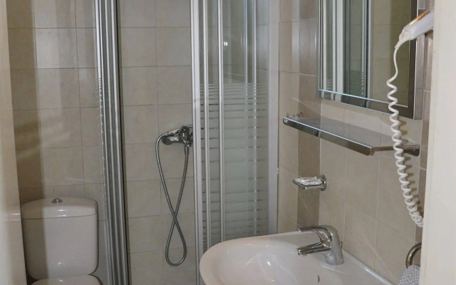 Elena Hotel