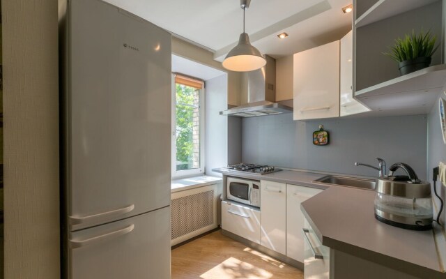 AG Apartment on Mashinostroenya 9, 135