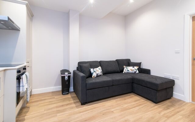 The Hollows - Sleek and Stylish 1Bed