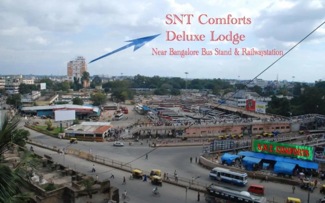 Snt Comforts Lodge by OYO Rooms