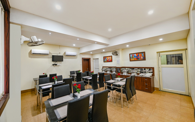 Capital O 28034 Triple Tree Hotels & Resorts
