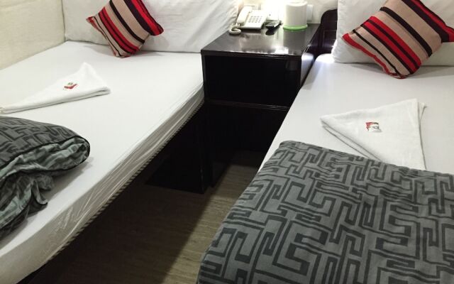 Simplex Guesthouse