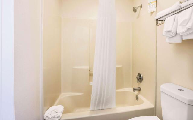 Quality Inn Trussville I-59 exit 141
