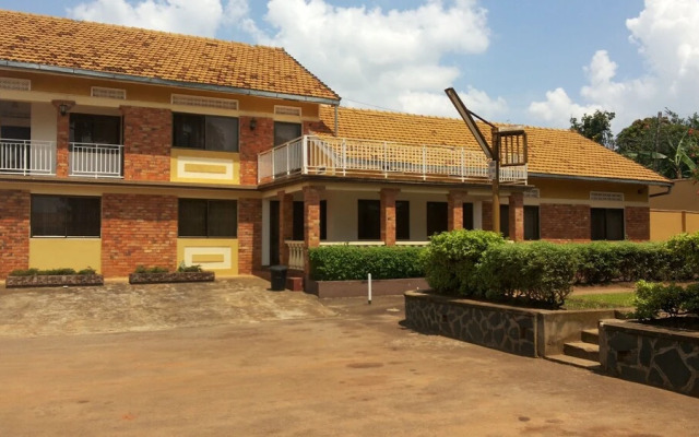 Enro Hotel