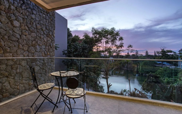 Scenic Green Hill Views 4BR Villa Jeanny