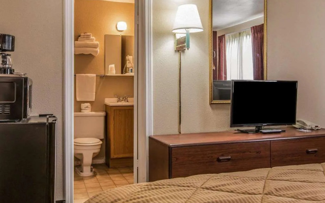 Rodeway Inn & Suites Sheridan