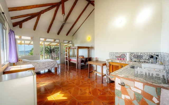 Casa Laureles