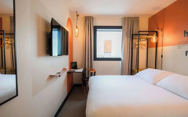 Greet Hotel Brest Aéroport