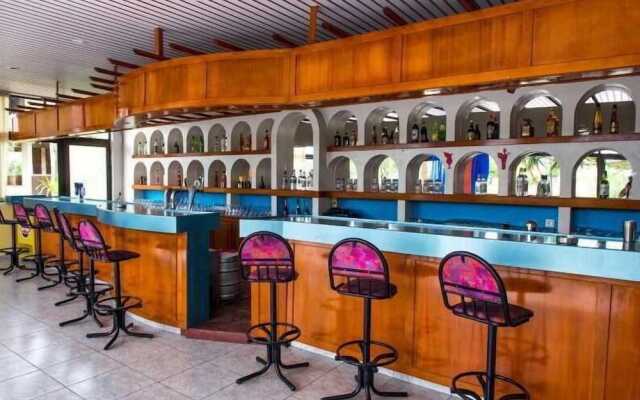 Villa Andrews Hotel