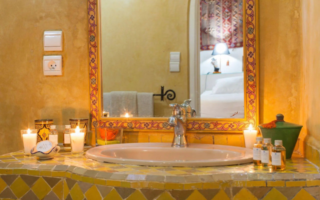 Riad  Emotion