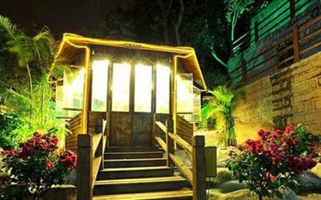 Gulangyu Bali Coast Hotel