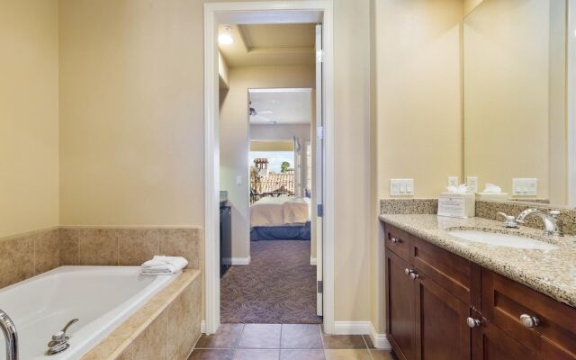 Classic 3 Bedrooms C48 by RedAwning