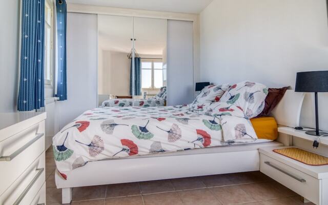 Secluded Holiday Home in Aups With Garden