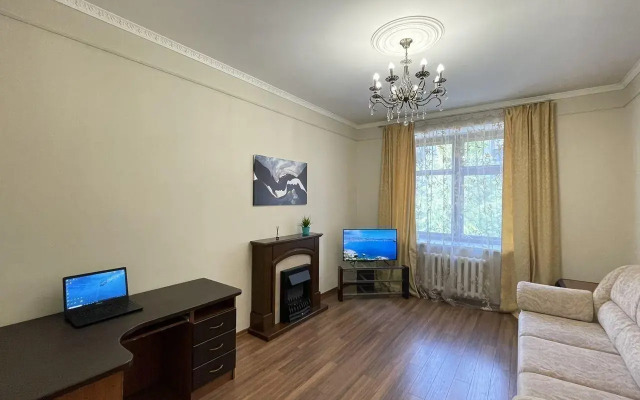 Apartments on Suleymanova street 5
