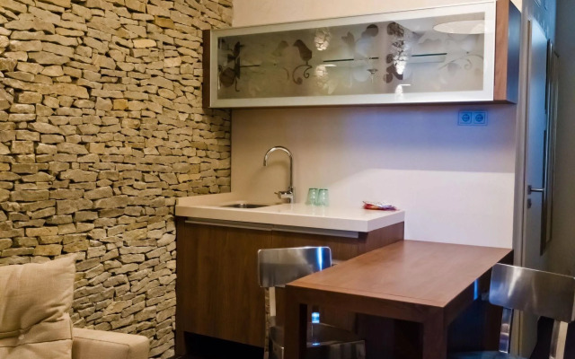 Echo Residence All Suite Hotel