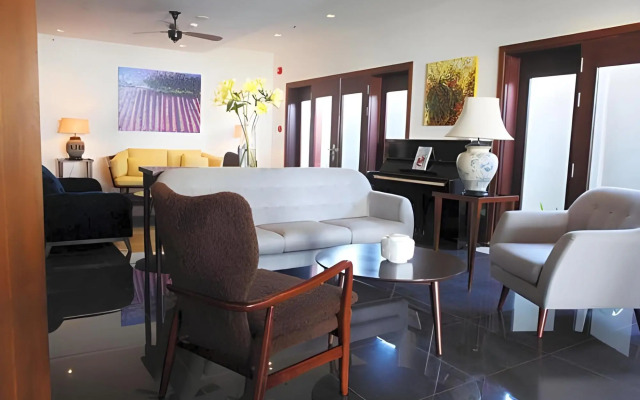 Dan Oasis Beach Hotel and Apartment