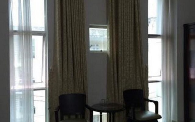 New Time Hotel