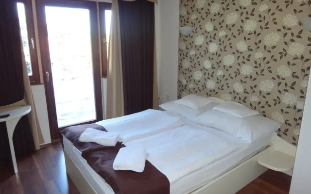 Hotel Viktória Vendégház