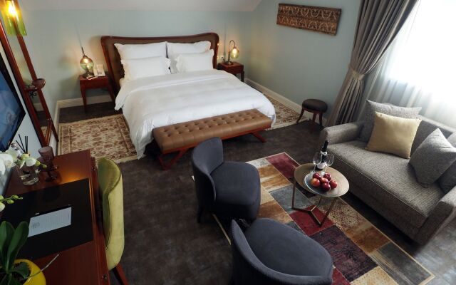 Carmella Boutique Hotel