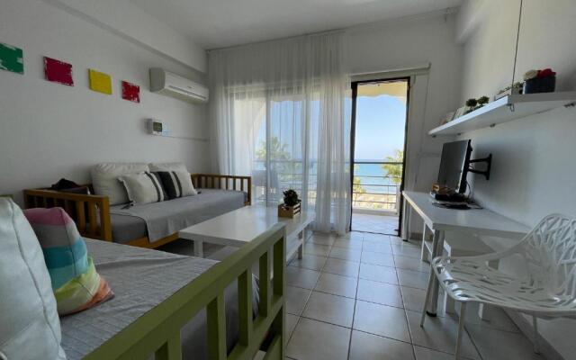 Krasas Beach Apartments